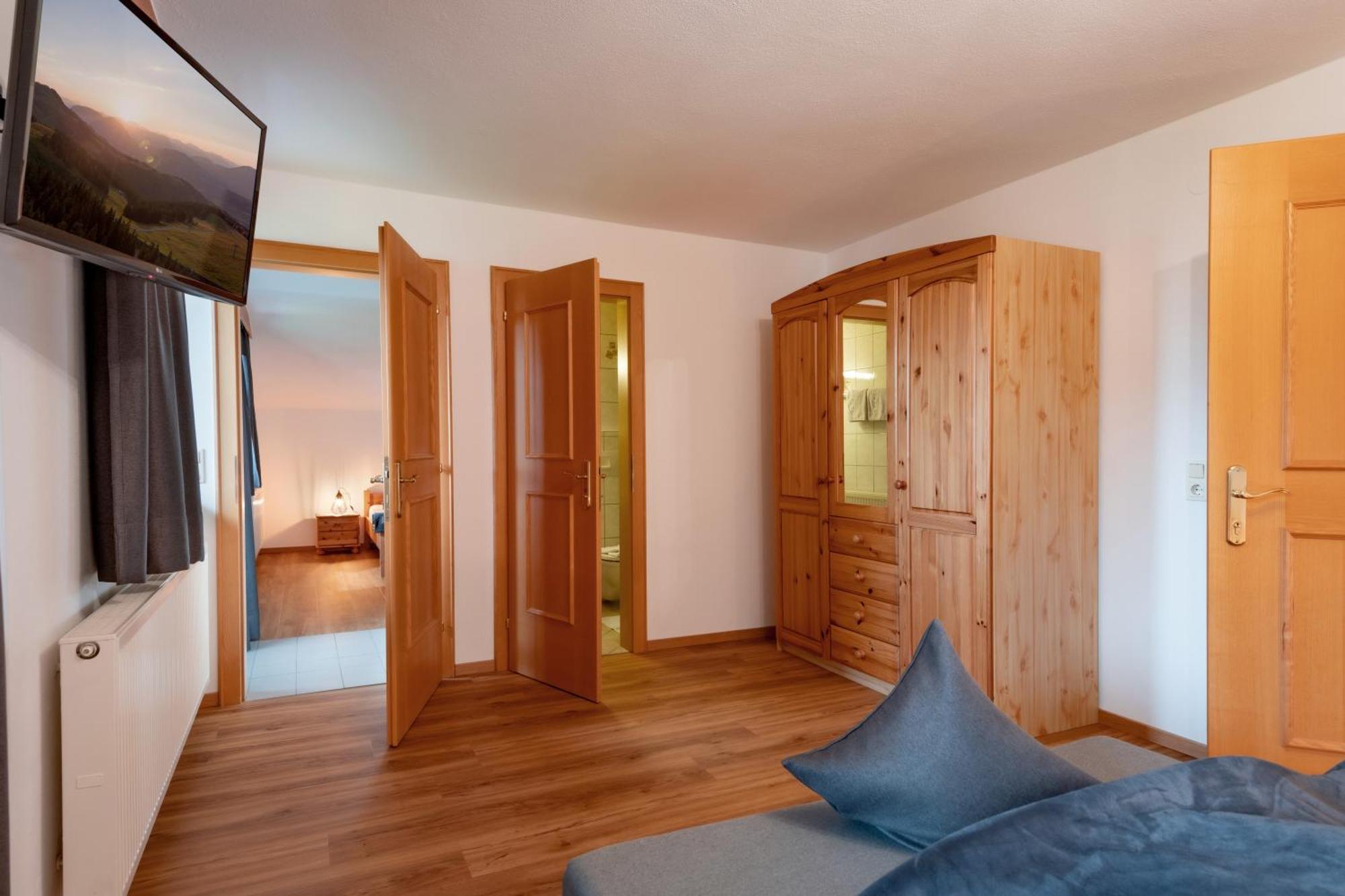 Haus Schroll Ried im Zillertal Exterior foto